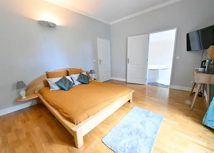 Mansart Séjour chez l'habitant