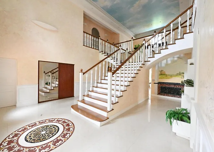 Mansart Ver-sur-Launette