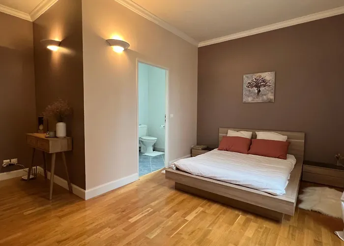 Mansart Ver-sur-Launette